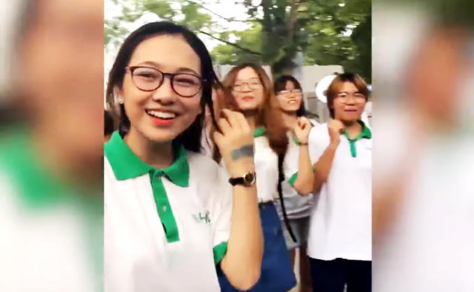 Cộng đồng mạng tỏ ra ngưỡng mộ Phương Mai vì cô gái này vừa xinh xắn lại có tài nhảy cover.
