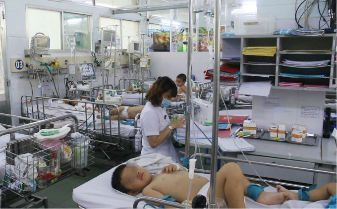 Số trẻ mắc tay chân miệng đang gia tăng. Ảnh: minh họa