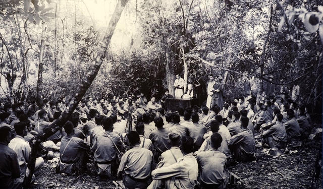 Ngày 18/9/1954, khi đến thăm và nói chuyện với cán bộ chiến sỹ đơn vị bộ đội tình nguyện chiến đấu ở Lào mới về tại xã Chân Mộng, huyện Phù Ninh, Phú Thọ, Bác căn dặn các công việc mà đơn vị cần phải làm để thực hiện tốt nghĩa vụ giúp đỡ các nước anh em.