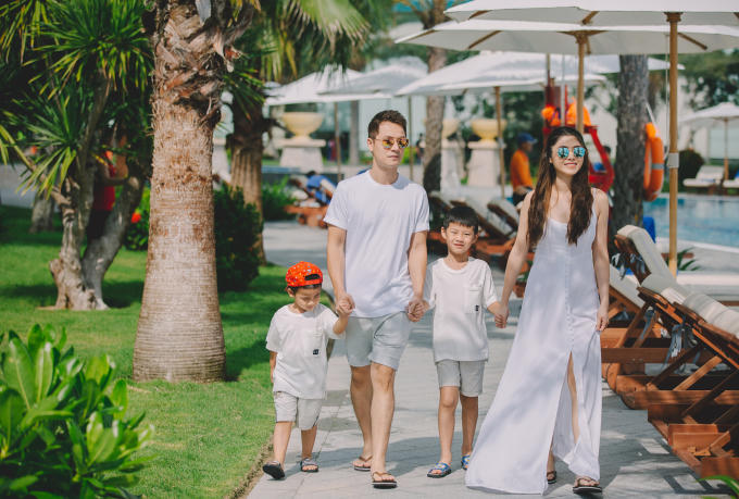 Đăng Kh&ocirc;i - Thủy Anh tiết lộ b&iacute; quyết giữa lửa hạnh ph&uacute;c gia đ&igrave;nh