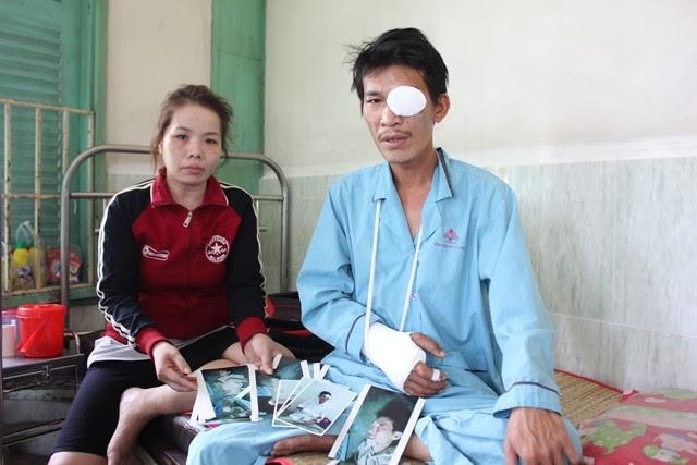 Chị Viên (vợ anh Trung) khẳng định: “Bác sỹ gặp và xin lỗi không tư vấn trước khi phẫu thuật”.