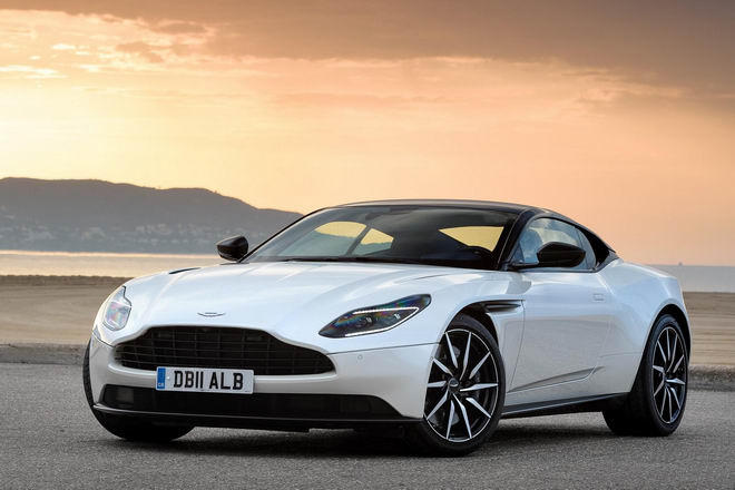 Tiếp theo là mẫu xe Aston Martin DB11, được thiết kế bởi nhà thiết kế của Aston, Marek Reichman. Đây là mẫu xe này được tiến hoá từ ngôn ngữ thiết kế được tạo nên bởi Ian Callum trên chiếc DB7. Những từ Power (sức mạnh), Beauty (vẻ đẹp), và Soul (linh hồn) sẽ được dùng để diễn tả về vẻ đẹp của những chiếc Aston Martin.