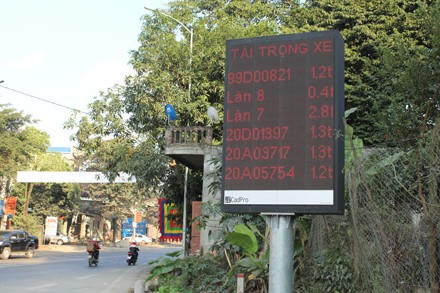 Mới manh nha thu phí, trạm thu phí BOT Bờ Đậu đã bị người dân phản ứng dữ dội.