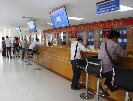 Thủ tướng Chính phủ vừa phê duyệt Đề án thực hiện liên thông các thủ tục hành chính: Đăng ký khai tử, xóa đăng ký thường trú, hưởng chế độ tử tuất/hỗ trợ chi phí mai táng/hưởng mai táng phí. Ảnh: ict-hanoi.gov.vn