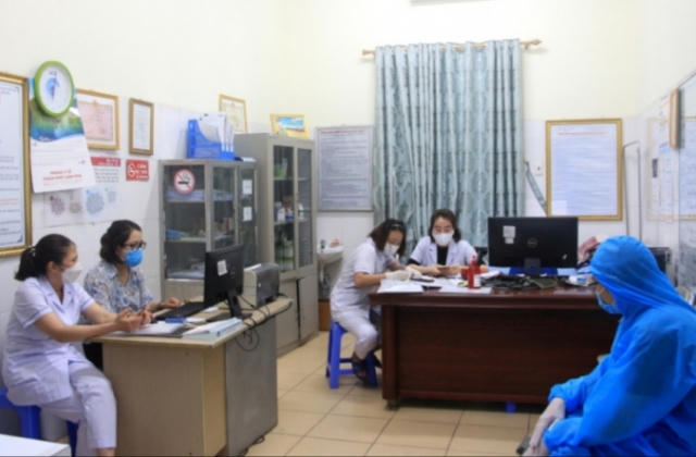 TP Cẩm Phả truy vết, cách ly hàng trăm trường hợp liên quan đến bệnh nhân Covid-19
