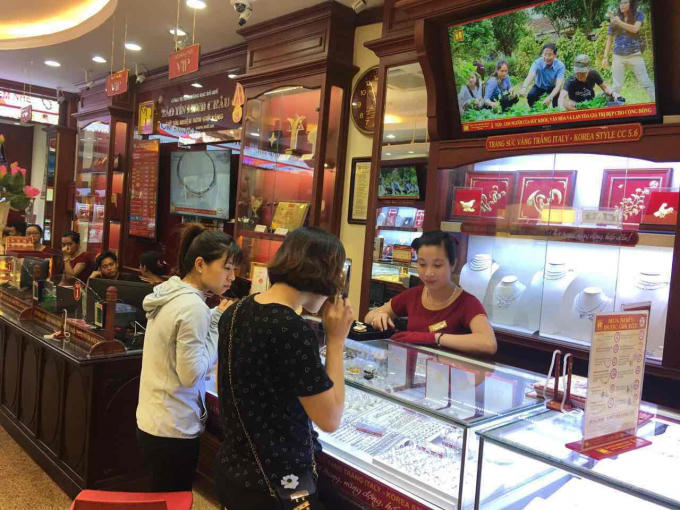 Giá vàng hôm nay 27/6/2017. Ảnh: Bảo tín minh châu.