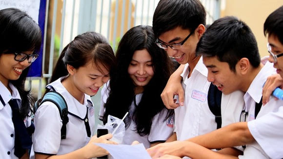 Chỉ còn hơn một tháng nữa, các sỹ tử trên cả nước sẽ bước vào kỳ thi THPT quốc gia năm 2017. (Ảnh: Báo Giao thông)