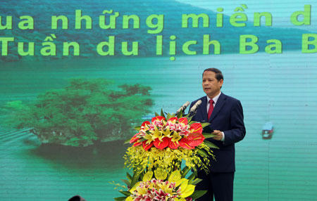 Đồng chí Lý Thái Hải - Chủ tịch UBND tỉnh Bắc Kạn phát biểu khai mạc.