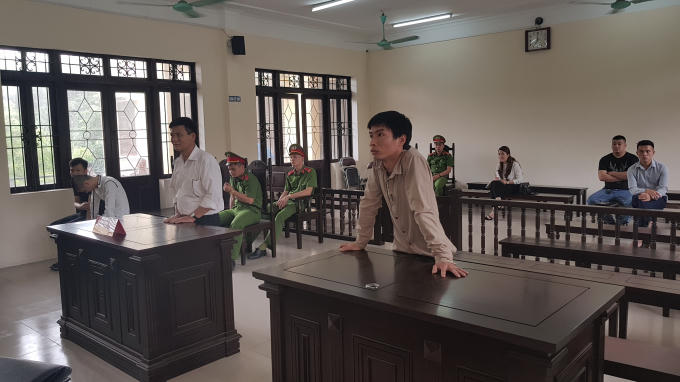 Nhân chứng Nguyễn Hữu Phượng khai báo tại tòa với nhiều lời khai mâu thuẫn cần được HĐXX làm rõ.