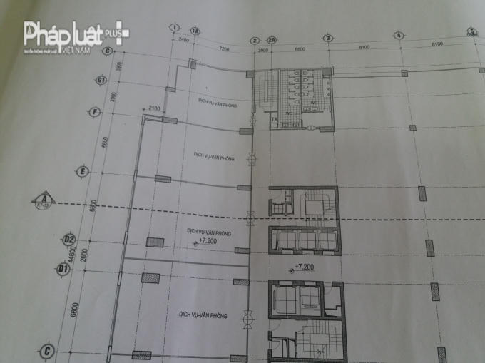Ông Nguyễn Đức Chính, Đội phó Đội Thanh tra xây dựng quận Hoàng Mai cho biết: Việc chủ đầu tư NHS xây dựng các bức tường ngăn tại tầng 3 và 4 (các tầng thương mai) là sai so với thiết kế.