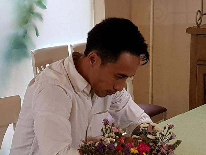 Phạm Anh Khoa xin lỗi chính thức trong buổi họp báo.