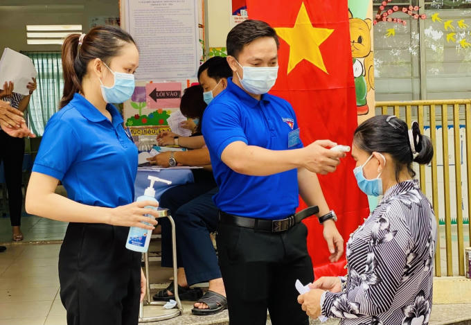 huyen doan nhon trach ho tro hoat dong dia phuong.