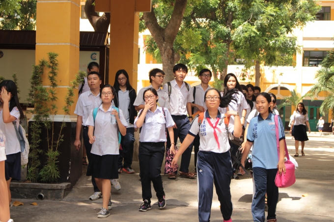 Đa số học sinh đều cho rằng đề thi mốn Toán tại TP HCM đều nằm trong kiến thức cơ bản.