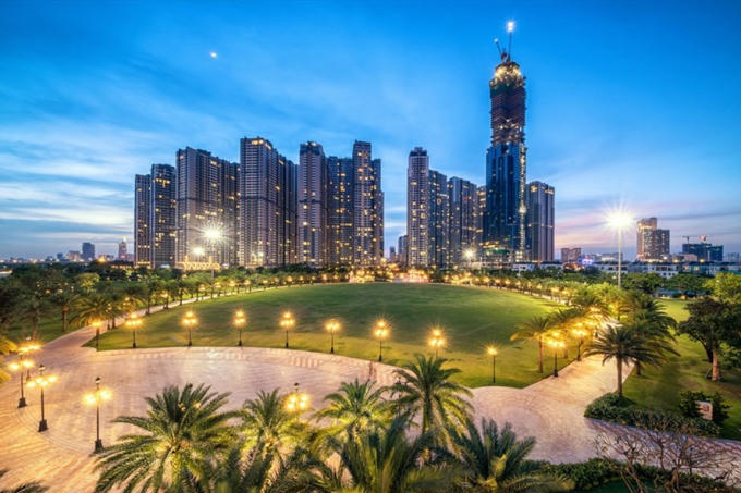 Vinhomes Central Park - Một trong những khu đô thị phức hợp hiện đại do Vinhomes kiến thiết tại TPHCM. Ảnh: PV