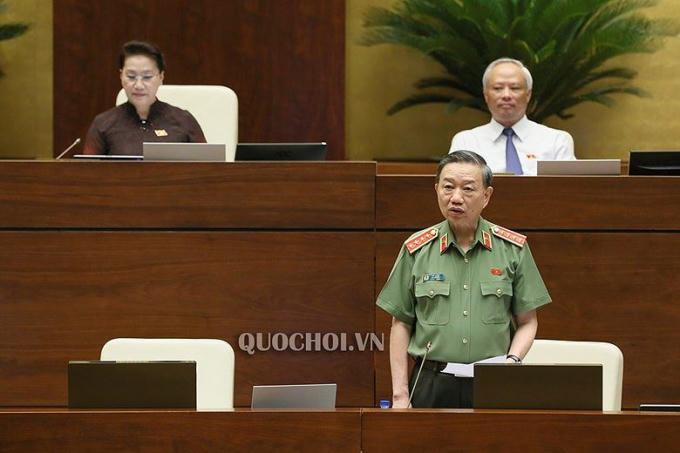 201906040847391772bo_truong_bo_cong_an_to_lam__1_copy_wmaw