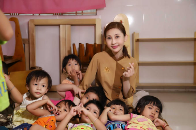 Là một cô gái mồ côi, từ nhỏ Chi Nguyễn luôn có một ý chí và nghị lực sống vô cùng mạnh mẽ. Cô gái gốc Vĩnh Long mong rằng với những thành quả mình đạt được.