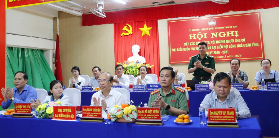 Ứng cử viên ĐBQH khóa XVI và đại biểu HĐND tỉnh nhiệm kỳ 2026 – 2031, tham dự Hội nghị.