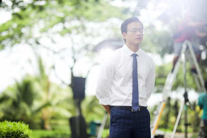 Cuối cùng Mai Tài Phến cũng đã có cơ hội cướp nụ hôn đầu đời của em gái mưa