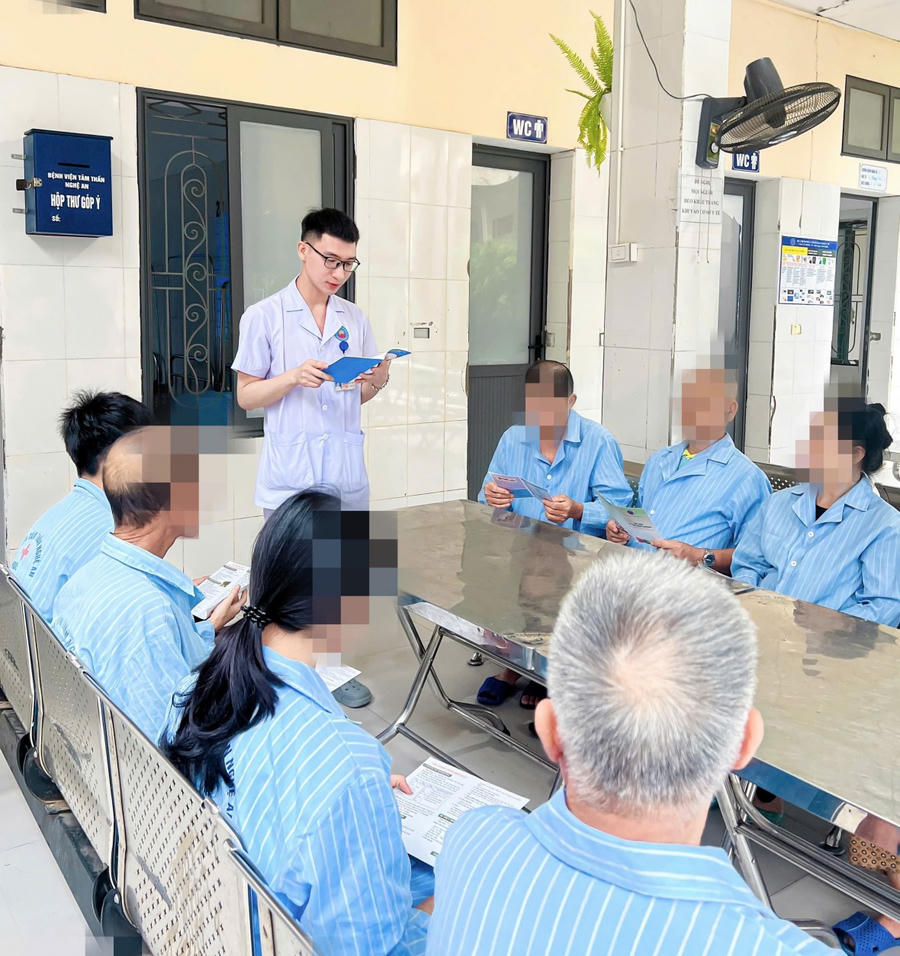 Đồng hành cùng người bệnh trên hành trình ổn định tâm lý.