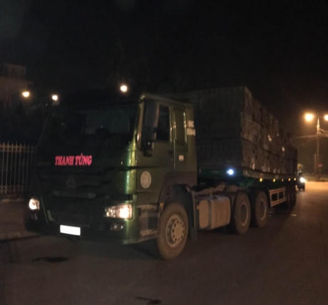 Xe trăm tấn lọt trạm: Ai bảo k&ecirc;?