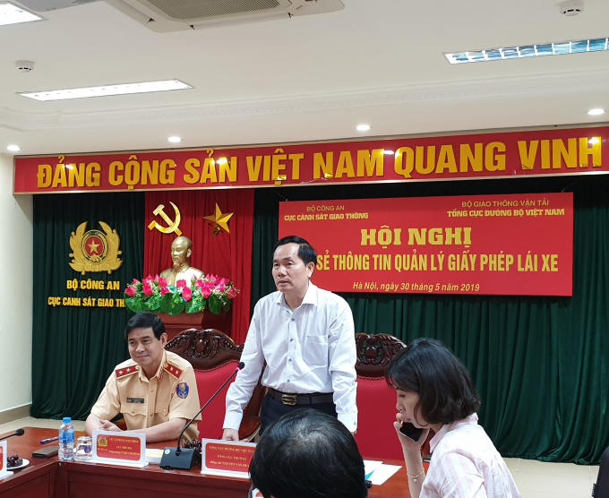 Ông Nguyễn Văn Huyện, Tổng Cục trưởng Cục đường bộ VN phát biểu tại Hội nghị. (Ảnh: atgt.vn)