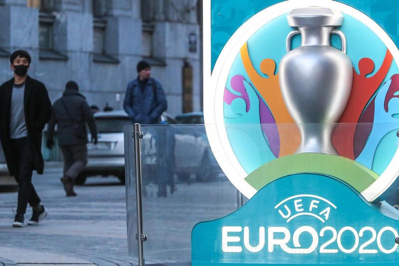 Covid-19 vẫn đe dọa thành công của Euro 2020. 