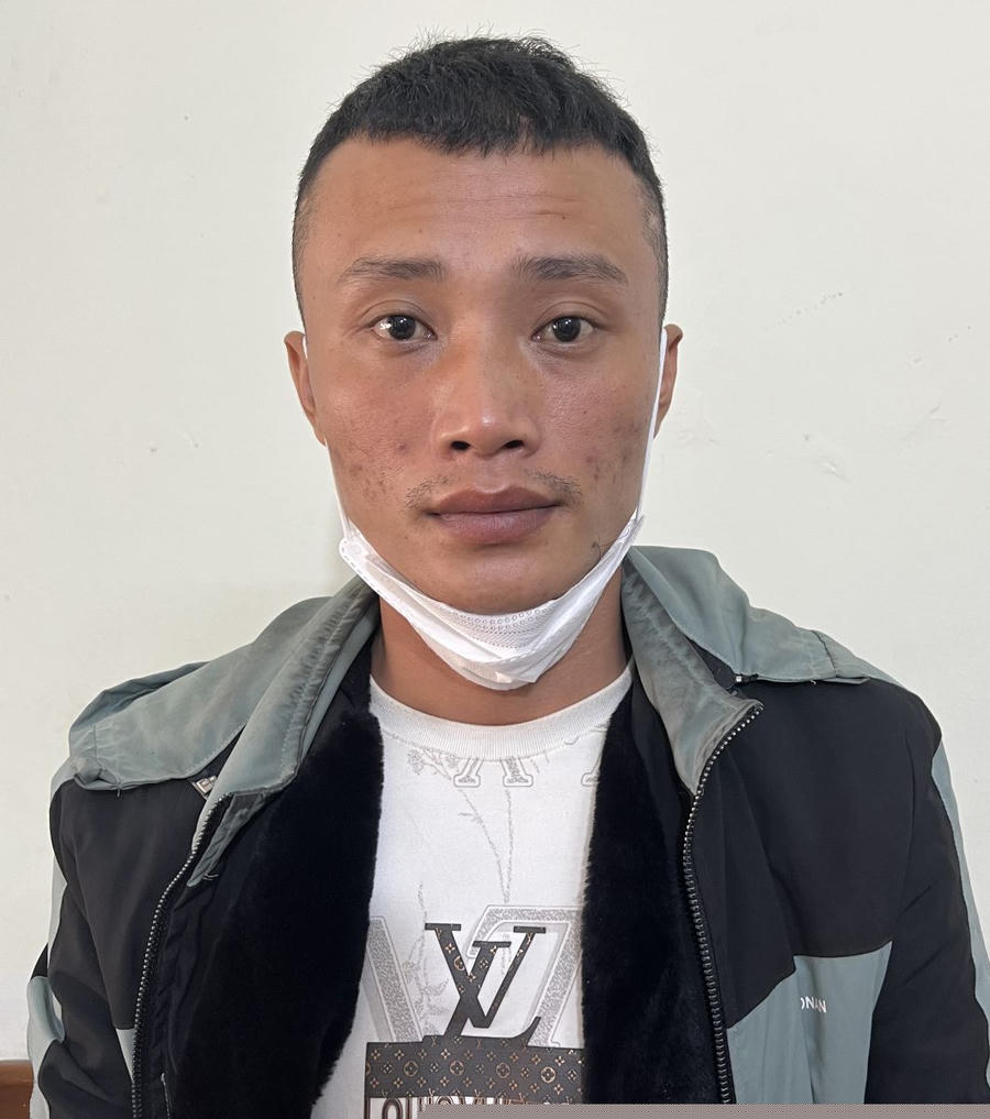 Đối tượng Bùi Khắc Long            