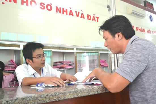 Các doanh nghiệp địa ốc than phiền thủ tục hành chính phức tạp