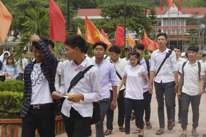 Các sỉ tử sẵn sàng cho kỳ thi tuyển sinh.