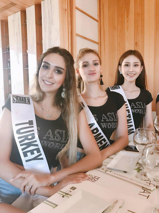 Chi Nguyễn tham gia các hoạt động trước thêm chung kết.