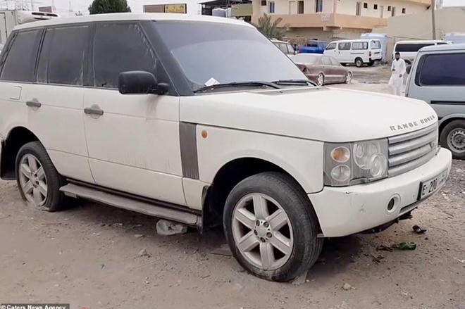 Range Rover cũng chỉ là... đồ bỏ đi.