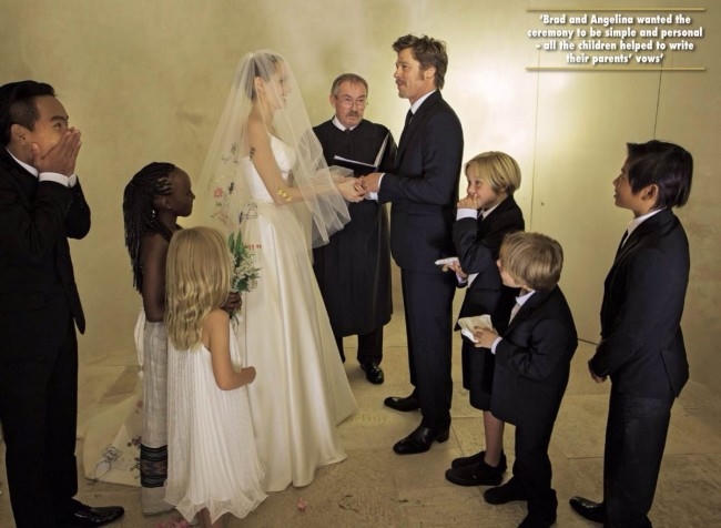 Sau 9 năm bên nhau, Angelina Jolie và Brad Pitt tổ chức hôn lễ bí mật tại Pháp vào ngày 23/8/2014. Tại đây, chỉ có 6 người con và một vài người bạn thân thiết của cả hai tham dự.