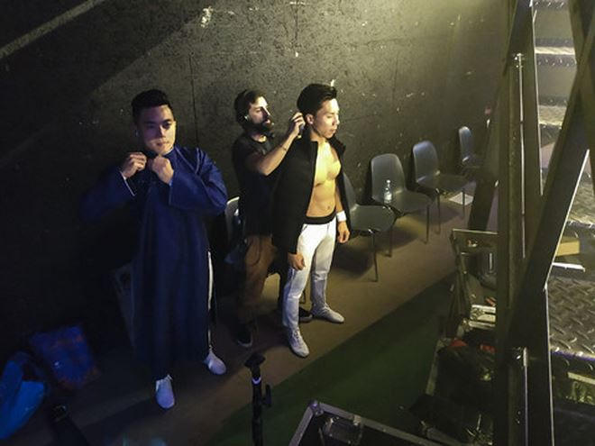 Do thời tiết khá lạnh, nhằm đảm bảo chất lượng thu hình, toàn bộ phần xác lập kỷ lục của hai anh em Cơ- Nghiệp sẽ được thực hiện tại studio (phòng thu).