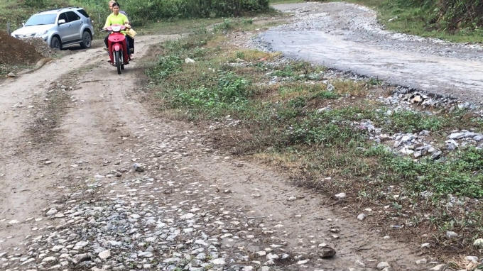 Bắc Kạn: Đường nhựa