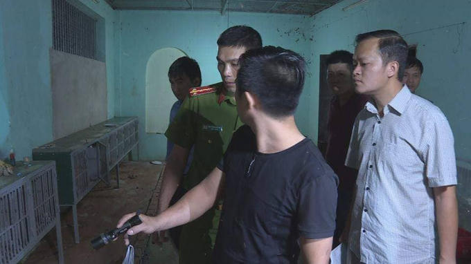 Cơ quan chức năng đang kiểm tra số động vật rừng trong nhà hàng.