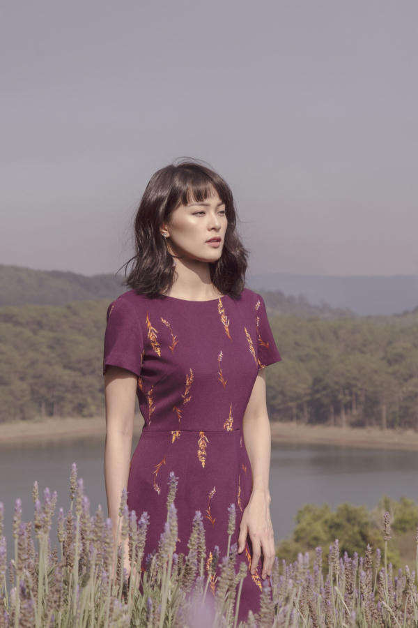 Hạ Vi đẹp h&uacute;t hồn trong