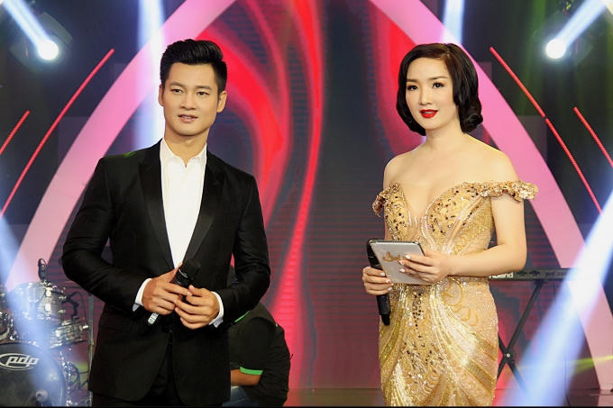 Th&aacute;i Ch&acirc;u nồng n&agrave;n với &acirc;m nhạc Từ C&ocirc;ng Phụng