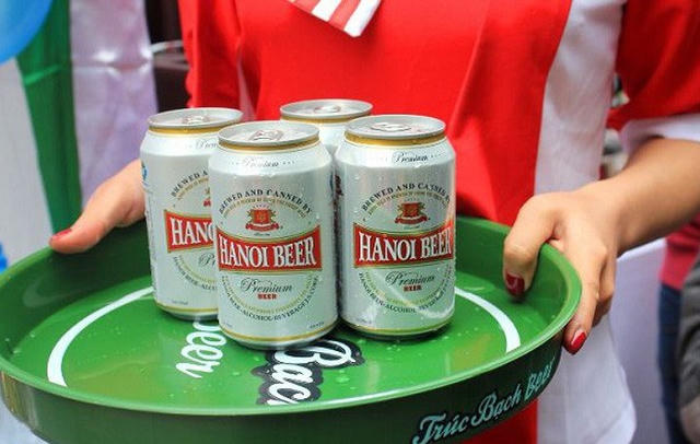 Bán bia Hà Nội... kèm khói và chuyện người Việt tẩy chay thương hiệu