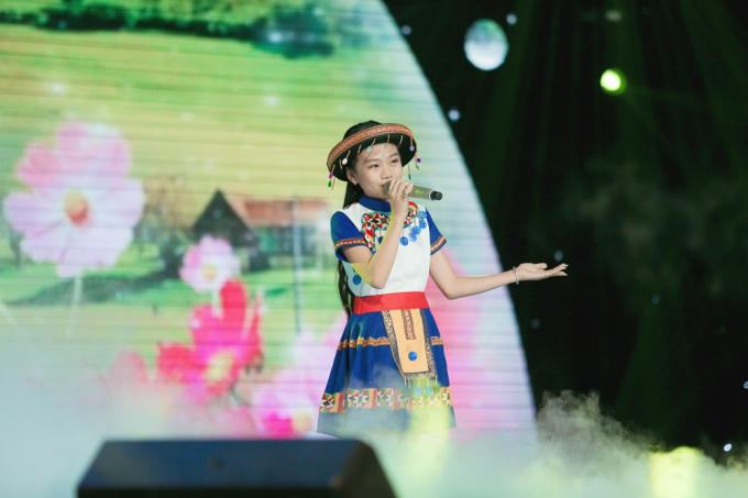 Bảo Anh đau khổ, Khắc Hưng bật kh&oacute;c như mưa v&igrave; tự tay đưa học tr&ograve; v&agrave;o top nguy hiểm