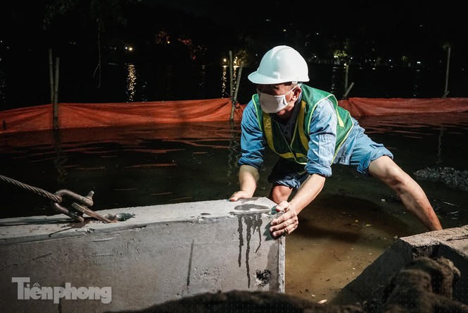 Lặng lẽ mưu sinh giữa chợ, ven hồ trong kỳ nghỉ lễ - ảnh 6