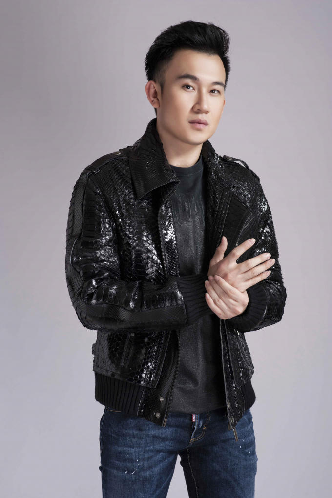 Hoa hậu Ngọc Diễm trở lại vai trò MC cùng Đức Bảo dẫn dắt đêm chung kết Hoa hậu Hoàn vũ Việt Nam 2017