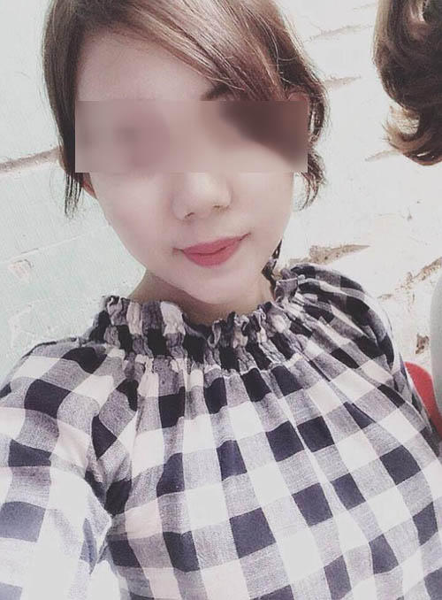Mẹ cháu bé bị giết.
