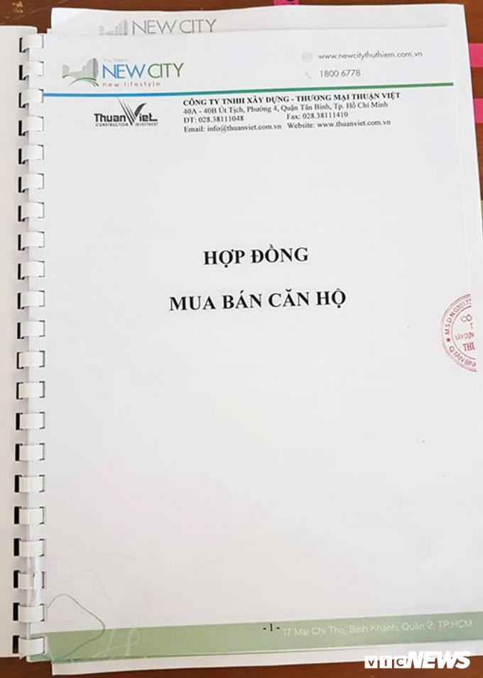 Chưa đủ điều kiện, Công ty Thuận Việt vẫn thản nhiên ký hợp đồng mua bán với hàng trăm khách hàng.
