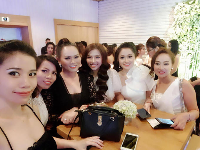 Đem đến vẻ đẹp cho phái đẹp là phương châm của Cenlia.