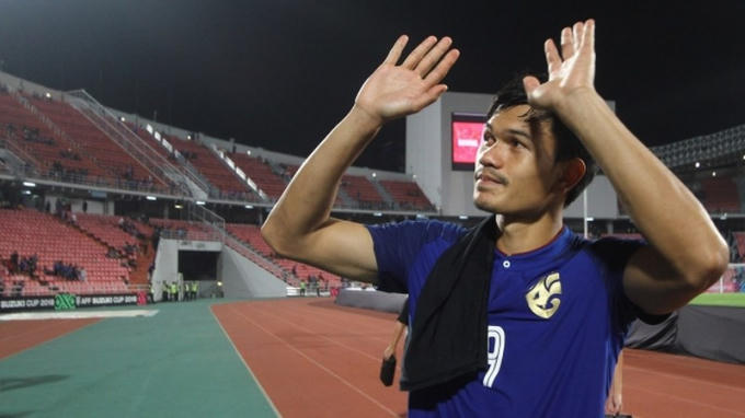 Đêm 5-12 là một "đêm nức nở" của Adisak