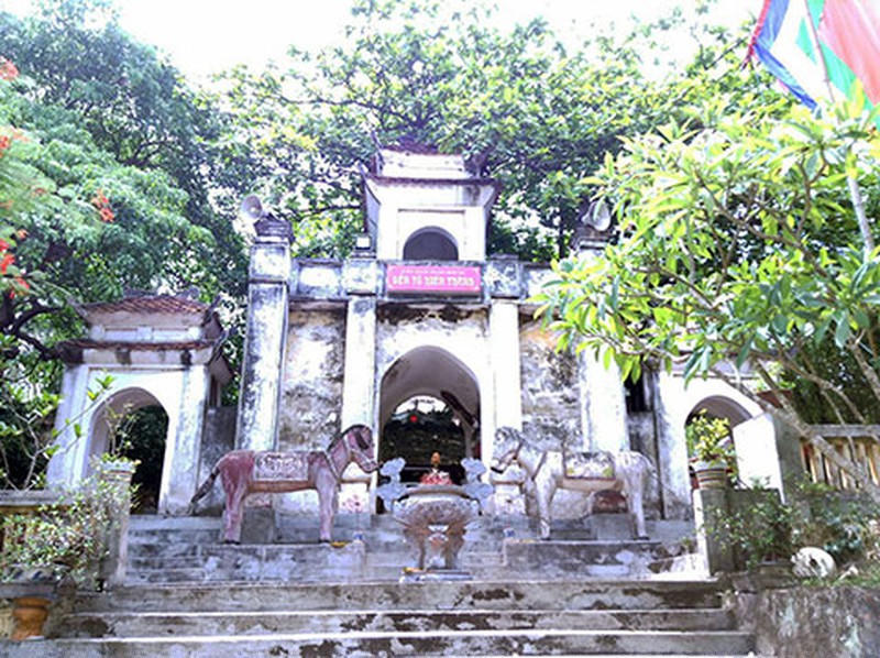  Đền thờ Tô Hiến Thành ở Sầm Sơn, Thanh Hóa. (Ảnh ThS. Phạm Kim Thanh)