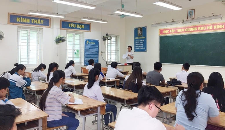 Hạn chế tối đa các hành vi dạy thêm trá hình, ép buộc học sinh học thêm, trục lợi từ hoạt động dạy thêm, học thêm.