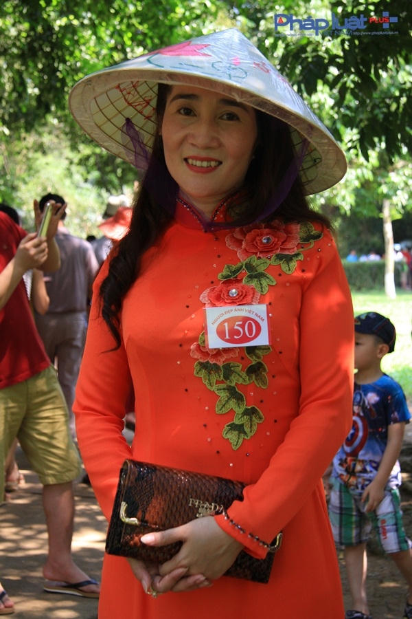 Ngắm loạt ảnh top 15 Người đẹp Ảnh Việt Nam khoe sắc trong t&agrave; &aacute;o d&agrave;i truyền thống