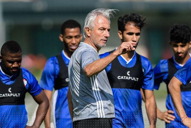 HLV Bert van Marwijk có nguy cơ bị sa thải nếu thất bại trước đội tuyển Việt Nam
