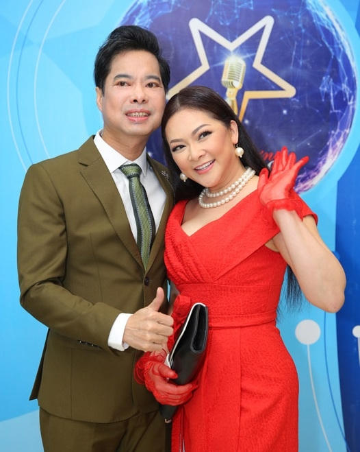 Danh ca Ngọc Sơn trước đây cũng từng cảm mến Như Quỳnh.